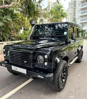 Land Rover Defender 2.2 Puma XS 2015