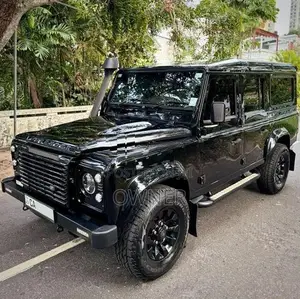 Land Rover Defender 2.2 Puma XS 2015