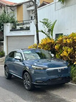 Honda Vezel Z Play 2024