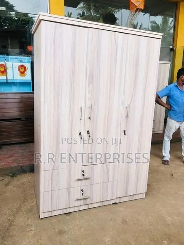 New 6*4 Ft Ash White Melamine Wardrobes