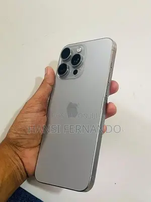 Apple iPhone 15 Pro Max 256GB (Used)
