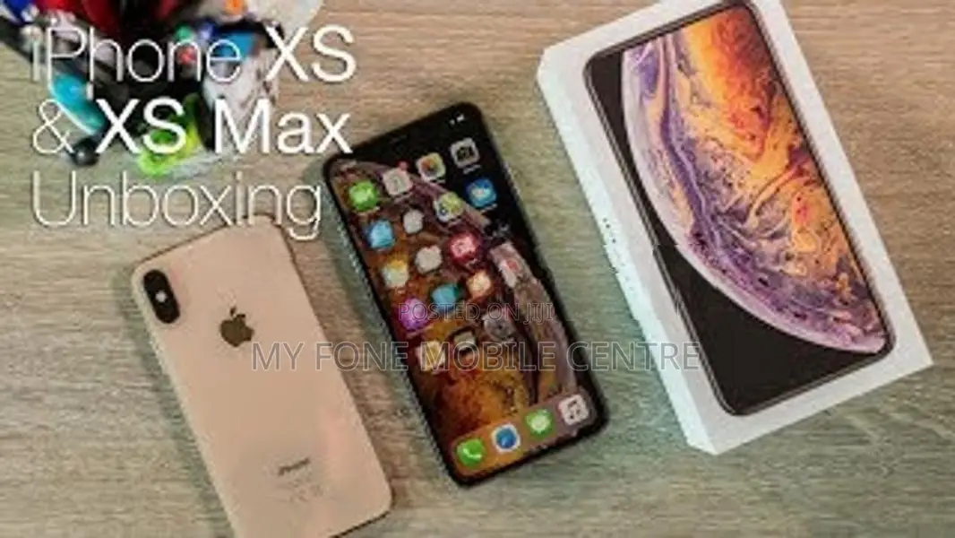 Apple iPhone XS 256GB NEW SEAL PACK. (Brand New)