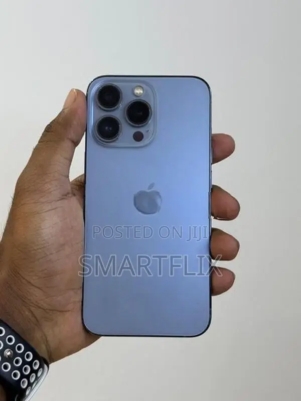 Apple iPhone 13 Pro (Used)