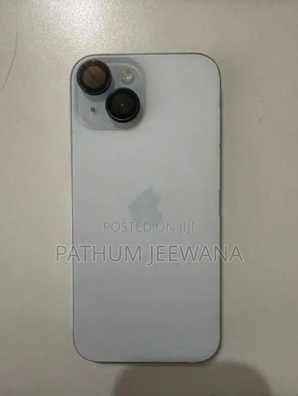 Apple iPhone 15 (Used)