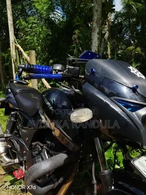 Bajaj Pulsar 200 2009