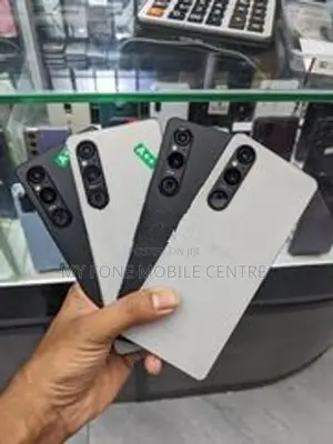 Sony Xperia 1 II 128GB 12GB 5G (Used)