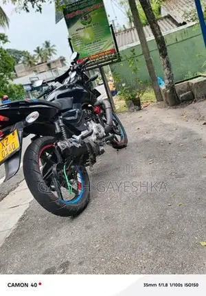 Bajaj Pulsar 150 2013