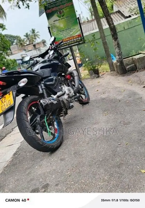Bajaj Pulsar 150 2013