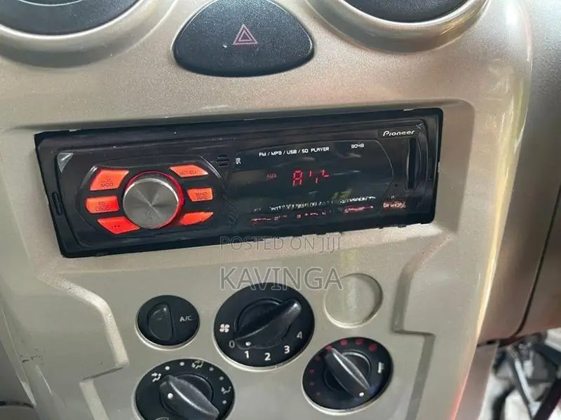 Car Set with Speakres
