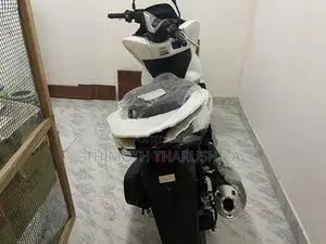 Honda PCX 2025