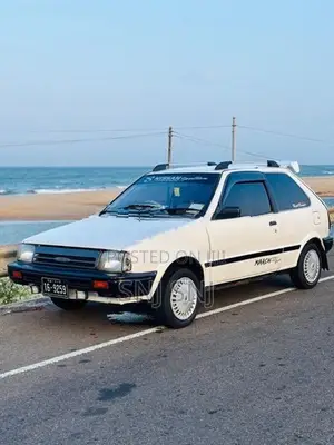 Nissan March 1990