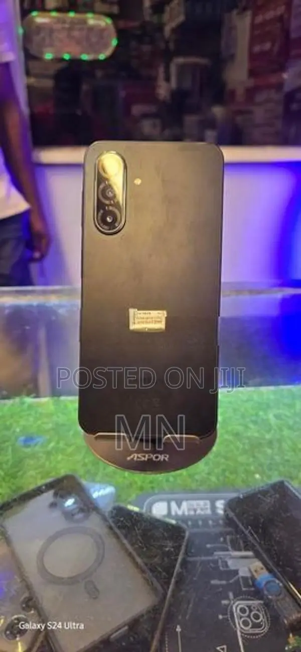 Samsung Galaxy A17 (Used)