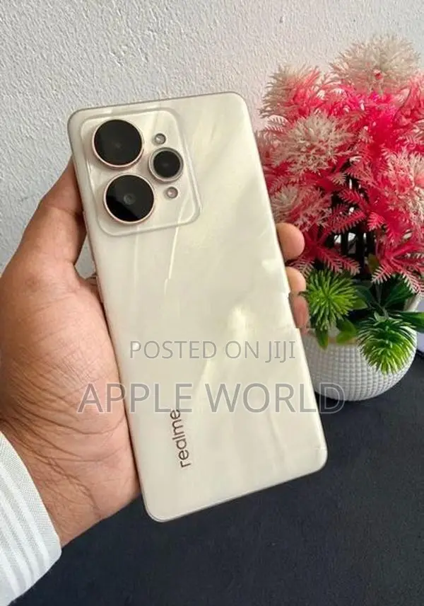 Realme 15 5g 8gb 128gb (Used)