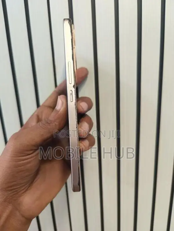 Vivo Y200 (Used)