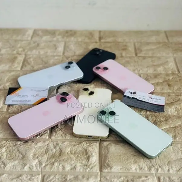 Apple iPhone 15 256GB (Used)