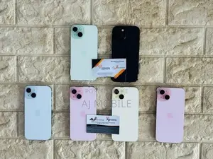 Apple iPhone 15 256GB (Used)