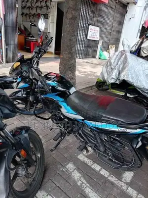 Bajaj Discover 125 2024