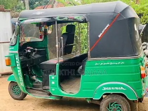 Bajaj RE 2011