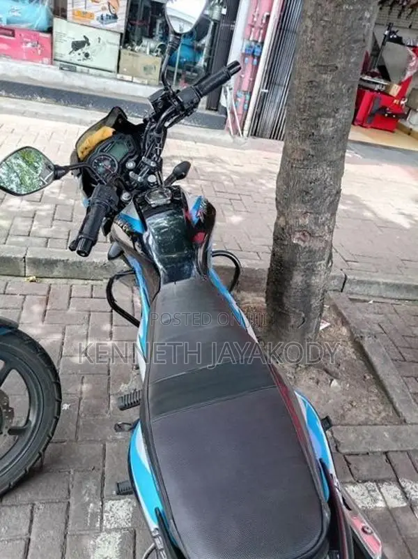 Bajaj Discover 125 2024