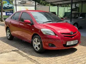 Toyota Yaris 2006
