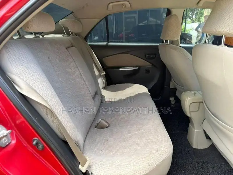 Toyota Yaris 2006