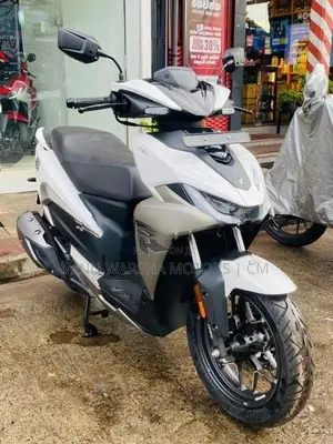 Hero XOOM 125R 2026