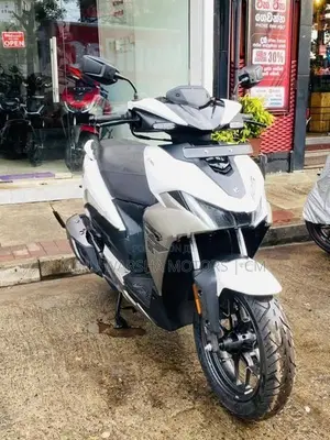 Hero XOOM 125R 2026