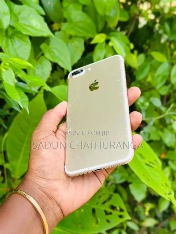 Apple iPhone 7 Plus (Used)