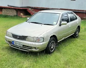 Nissan Sunny FB14 Ex Saloon 1996