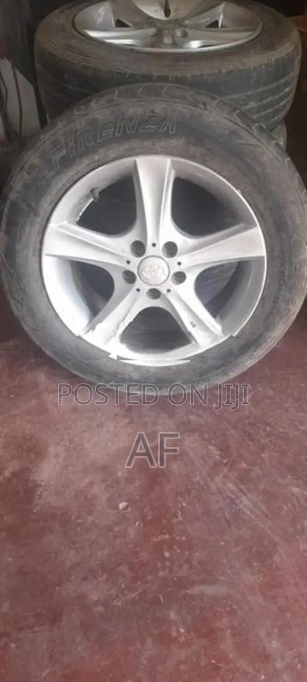 Alloy wheels With Tyre 15