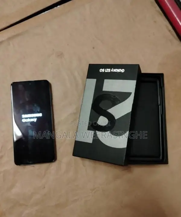Samsung Galaxy S21 (Used)