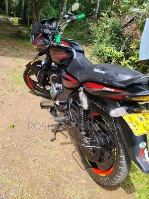 Bajaj Discover bajab 2010