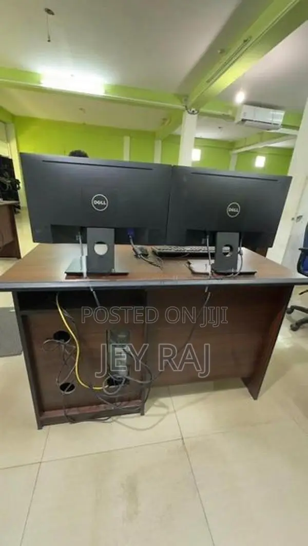 Computer Table