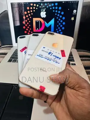 Apple iPhone 8 Plus (Used)