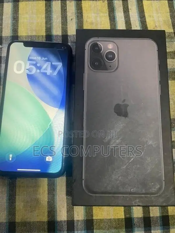 Apple iPhone 11 Pro 256GB (Used)