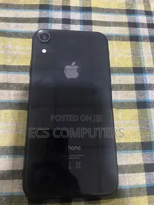 Apple iPhone XR (Used)
