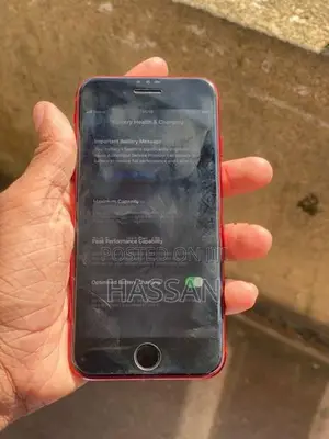 Apple iPhone SE 2 (Used)