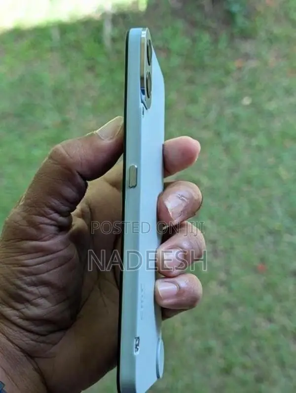 NOTHING CMF Phone 1 mobile (Used)