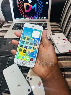 Apple iPhone 8 (Used)