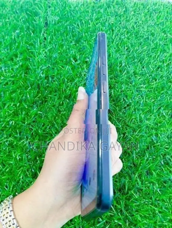 itel A60 2+2ram 32 rom (Used)