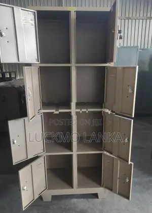 New Steel Unit 8 Locker Set (Www11)