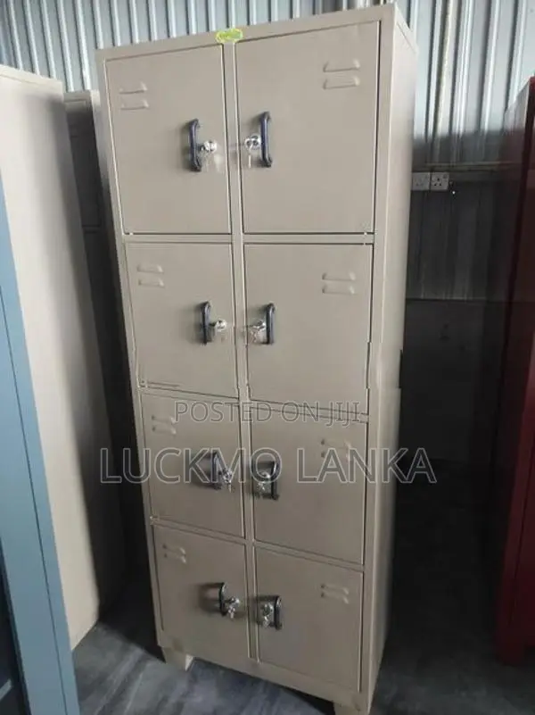 New Steel Unit 8 Locker Set (Www11)
