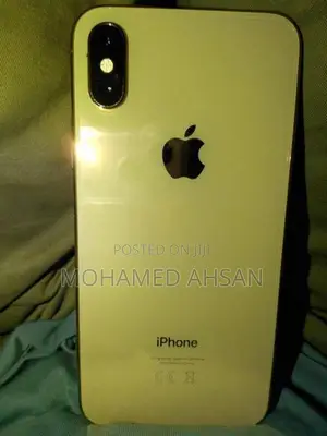 Apple iPhone XS (Used)