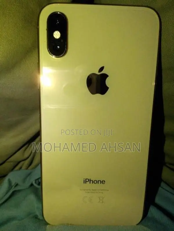 Apple iPhone XS (Used)