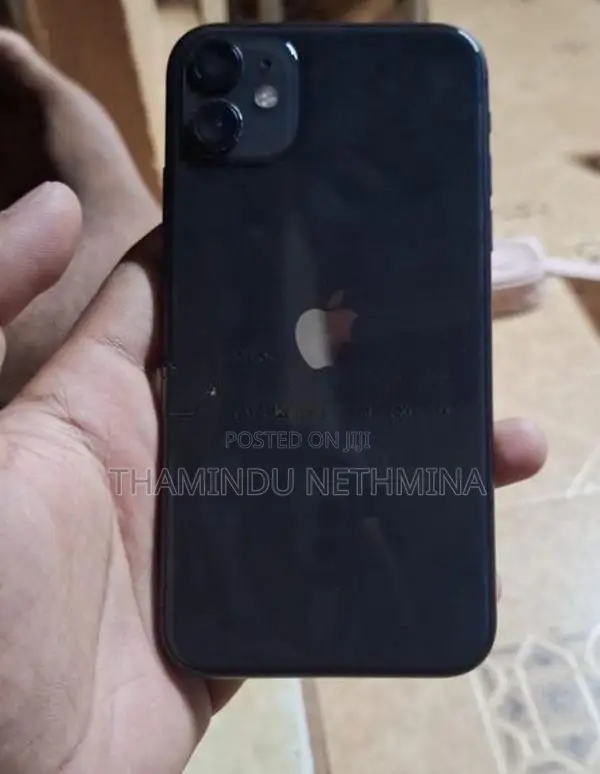 Apple iPhone 11 128GB (Used)