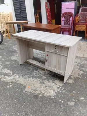 Melamine Office Tables 4ft