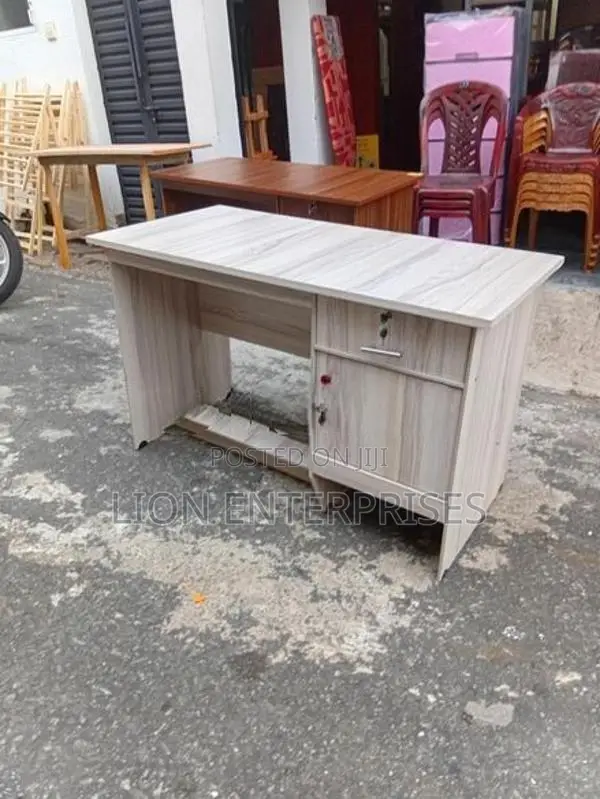 Melamine Office Tables 4ft