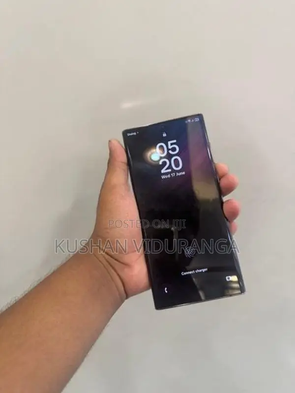 Samsung Galaxy S22 Ultra (Used)