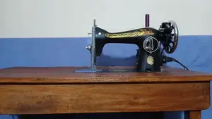 Singer Sewing Machine with Table