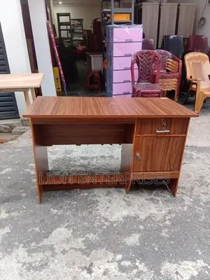 Melamine tables 4×2